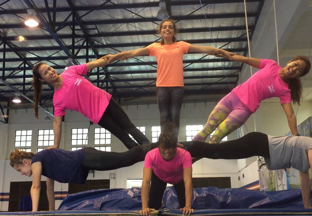 Mid Air Circus Arts’ Flying Trapeze & Circus Arts Academy-莆缴必去景点