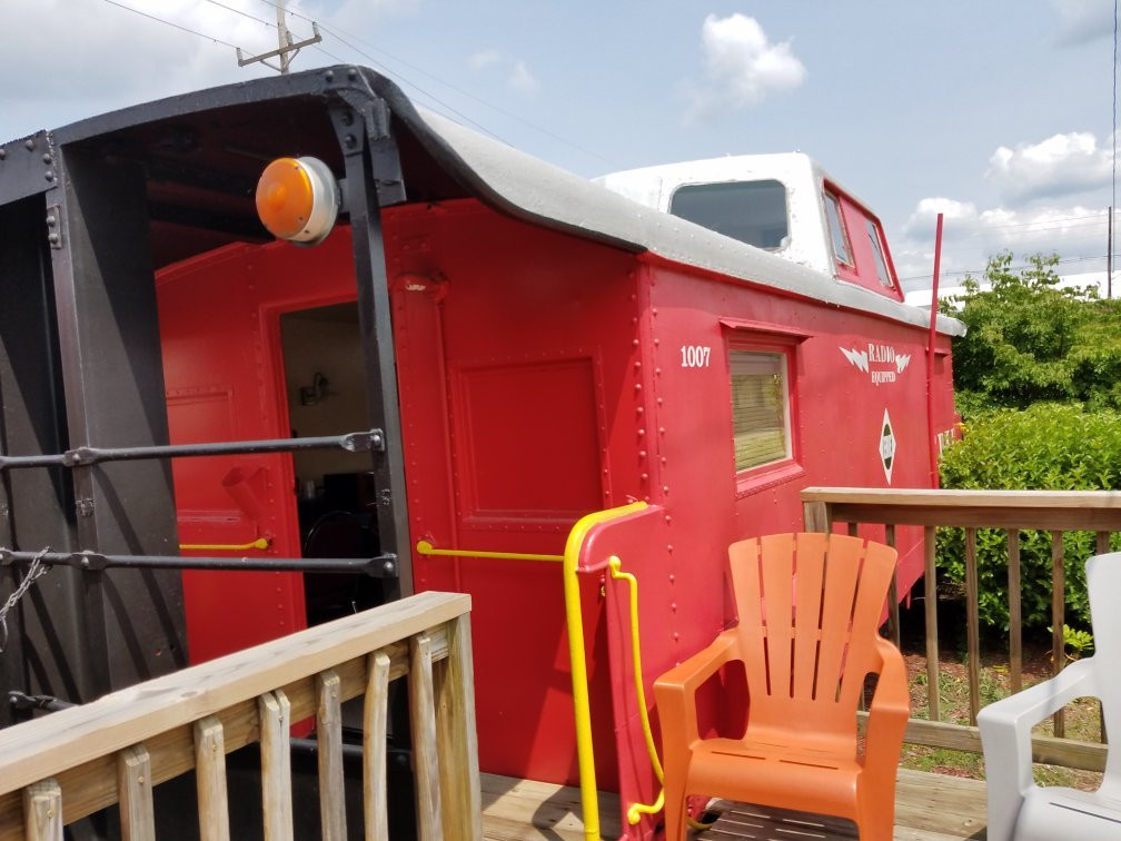 Caboose Motel主图