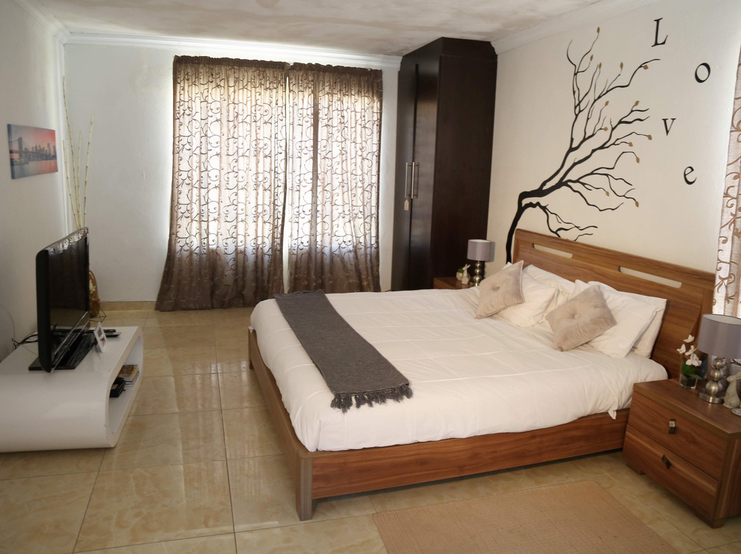 Denver Echo- Executive Guest House主图