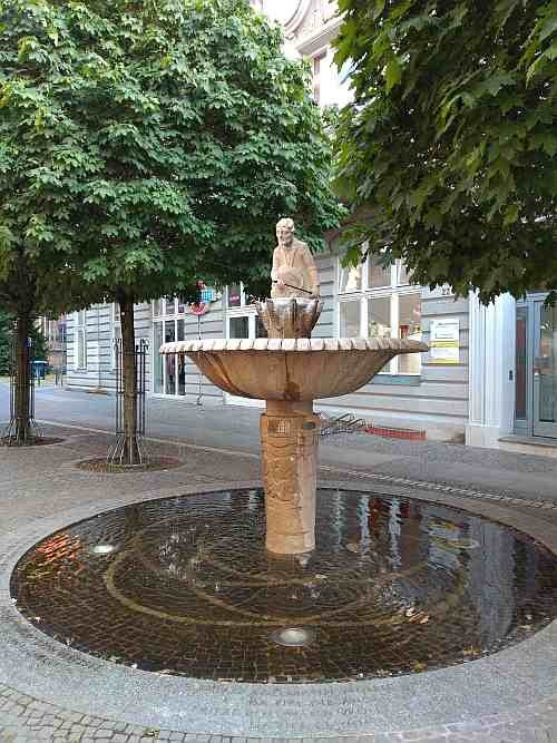 Fritze Bollmann Brunnen-Brandenburg City必去景点