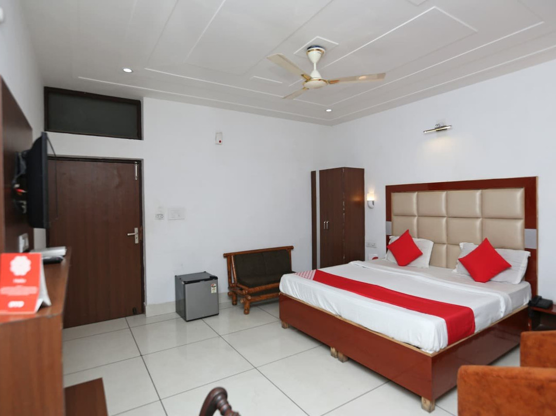 Hotel Kings Retreat主图