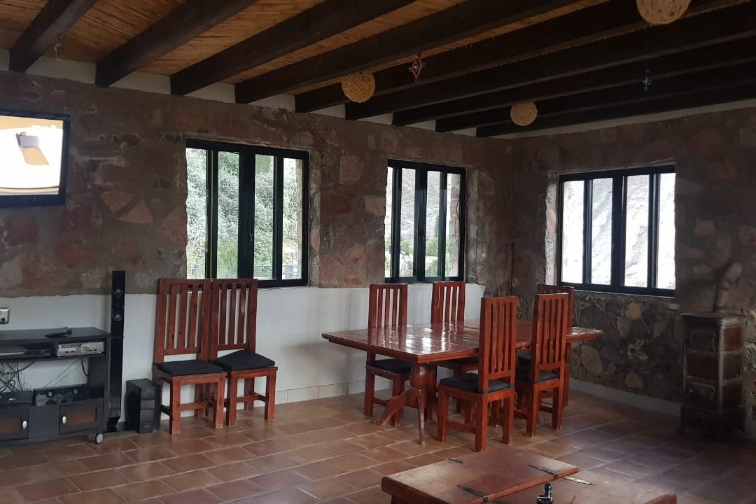 Refugio Romano主图