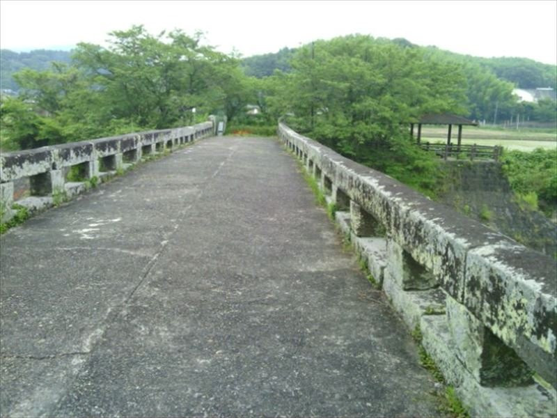 Iwamoto Bridge景点图片