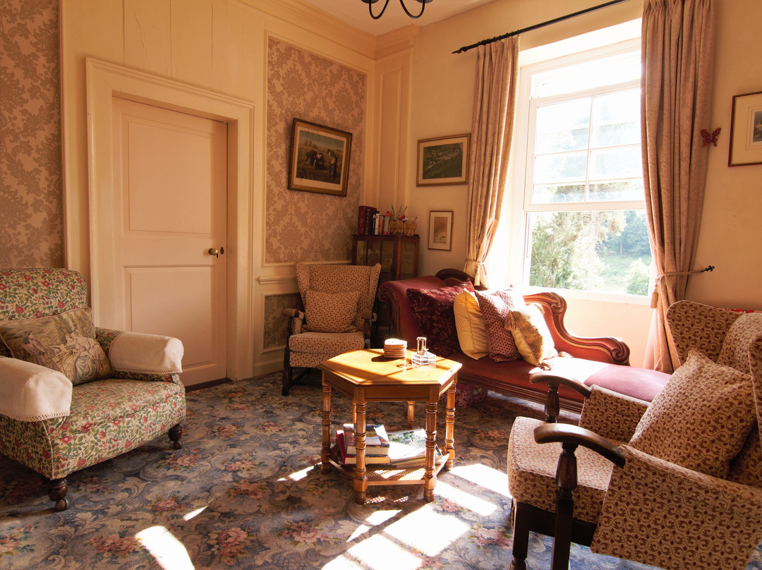 Inglewood House主图