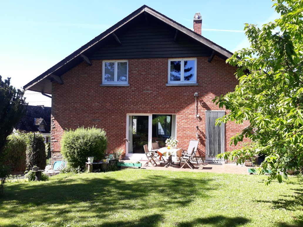 Bed & Breakfast Vue Sur Vallee De La Meuse Namur-官方