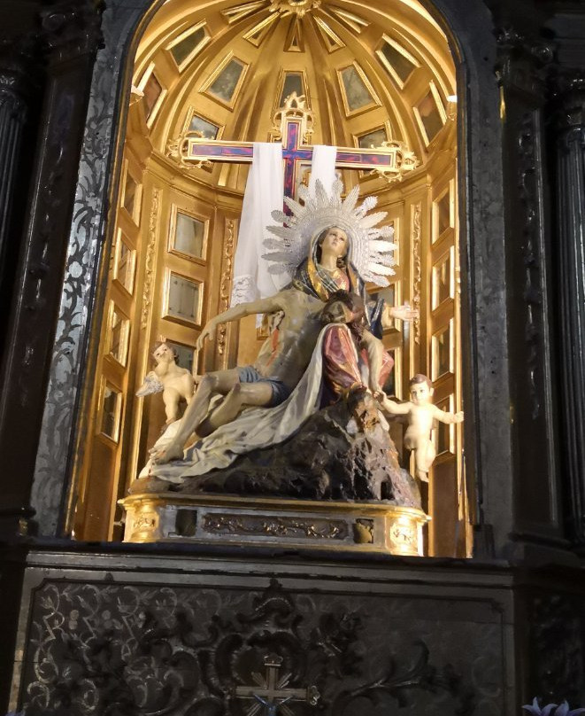 Iglesia Parroquial El Salvador-Caravaca de la Cruz必去景点