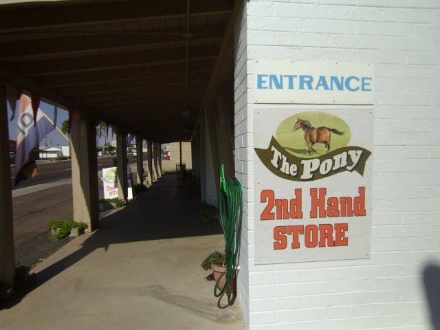 The Pony 2nd Hand Store景点图片
