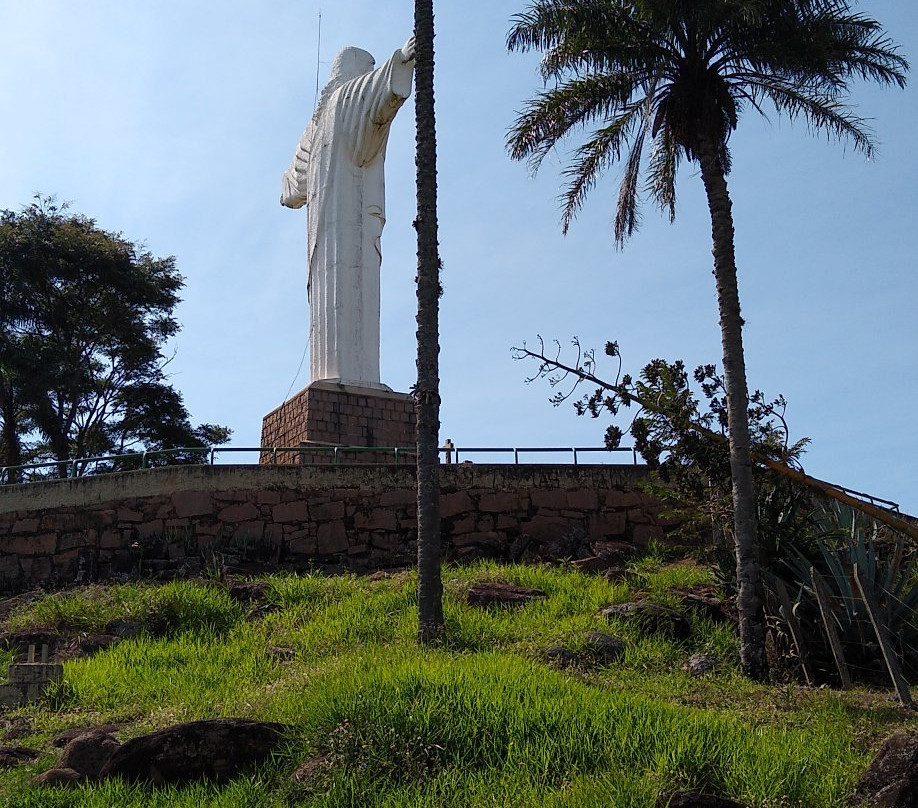 Christ the Redeemer of São José do Rio Pardo景点图片