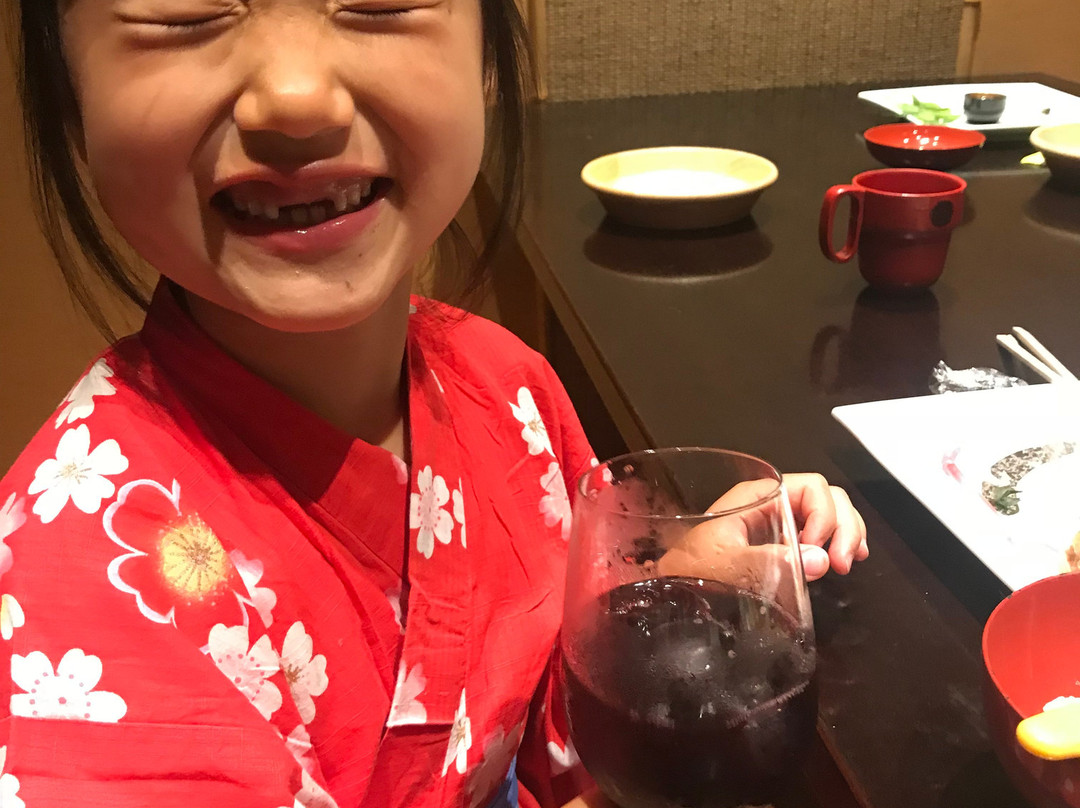 Hyakurakuso主图