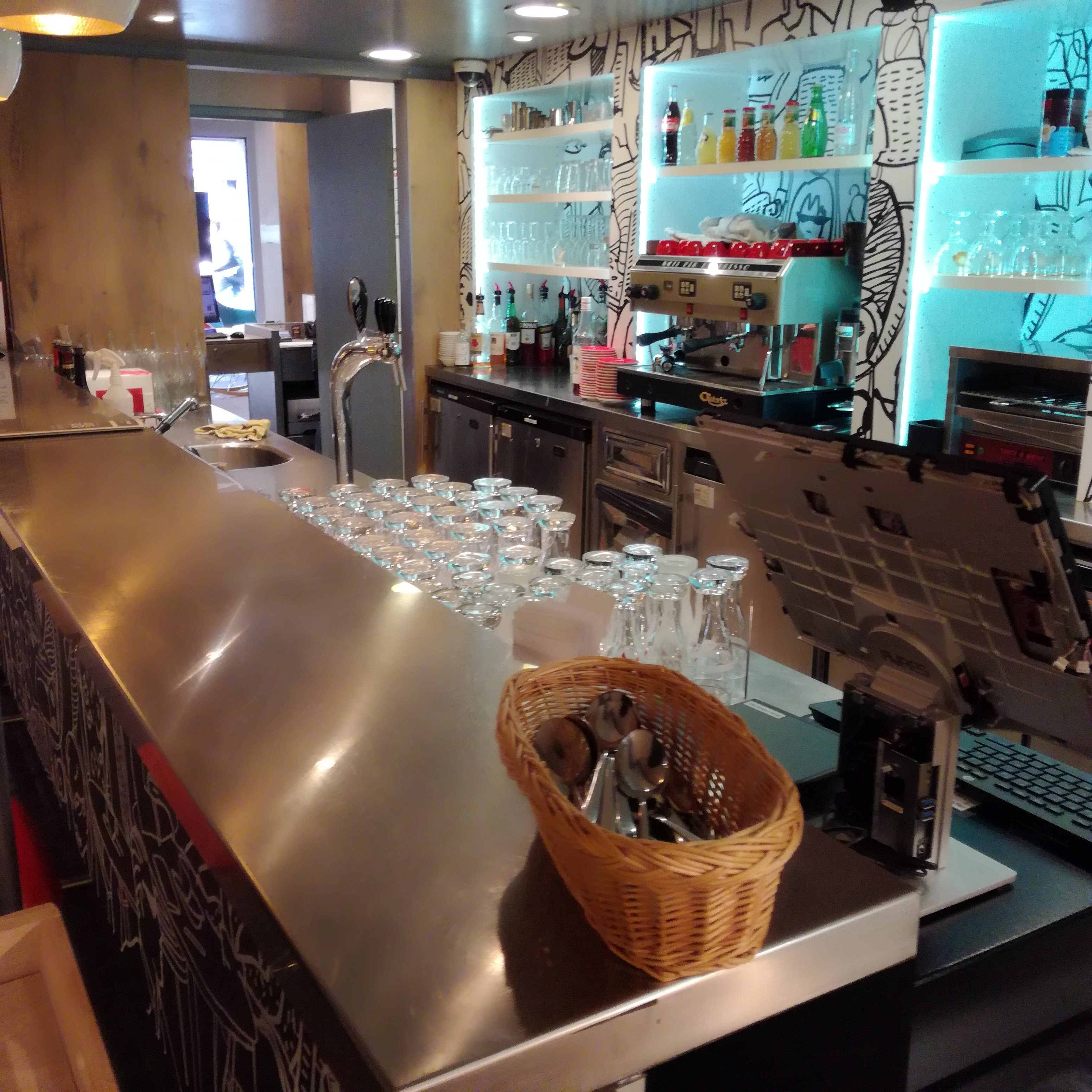 Ibis Dunkerque Centre-餐饮