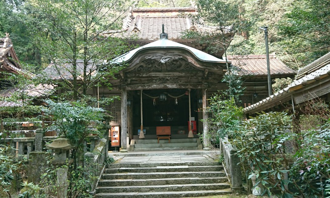 Nishoyamada Shrine