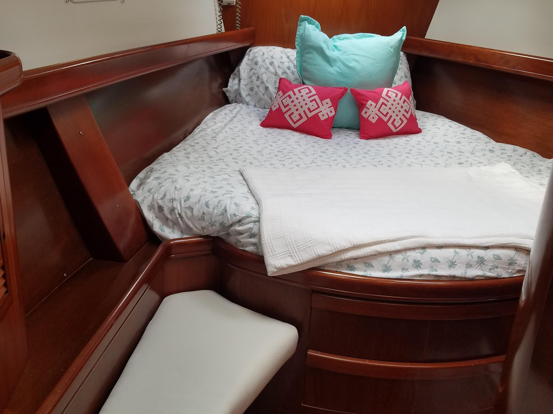 Sandy Bottoms Sailing-法哈多必去景点