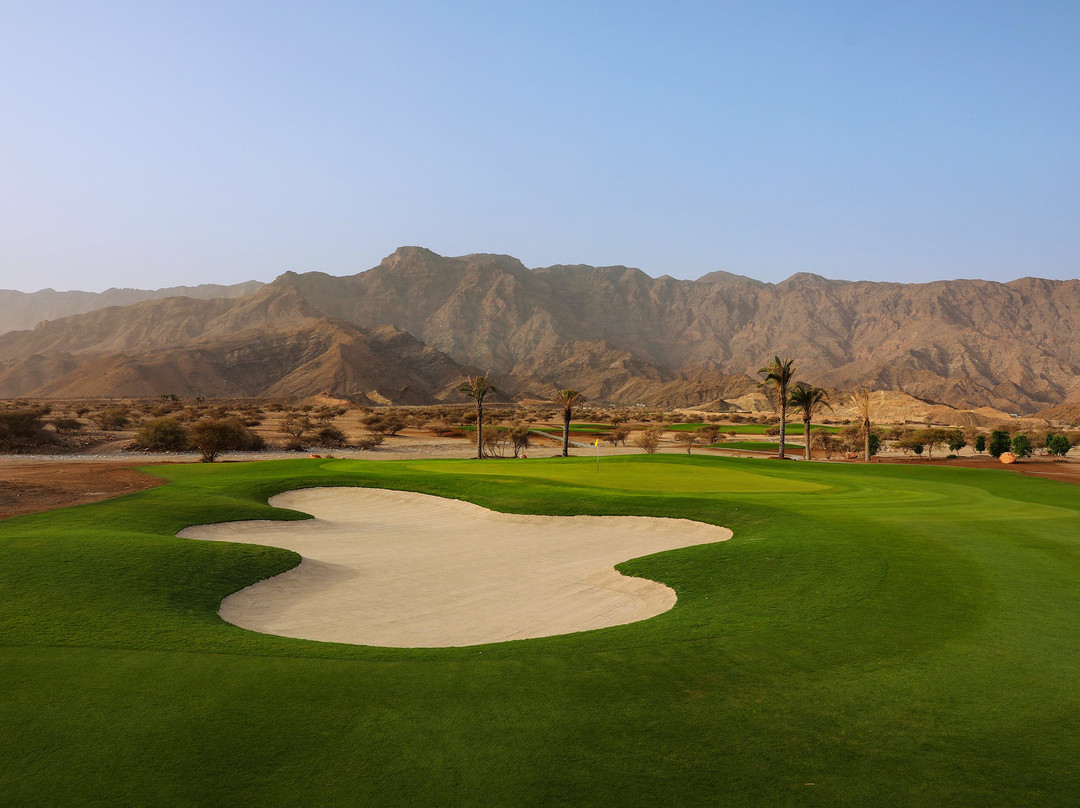 Jebel Sifah Golf Course-As Sifah必去景点