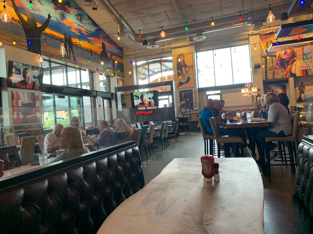 Rock & Brews - Wesley Chapel