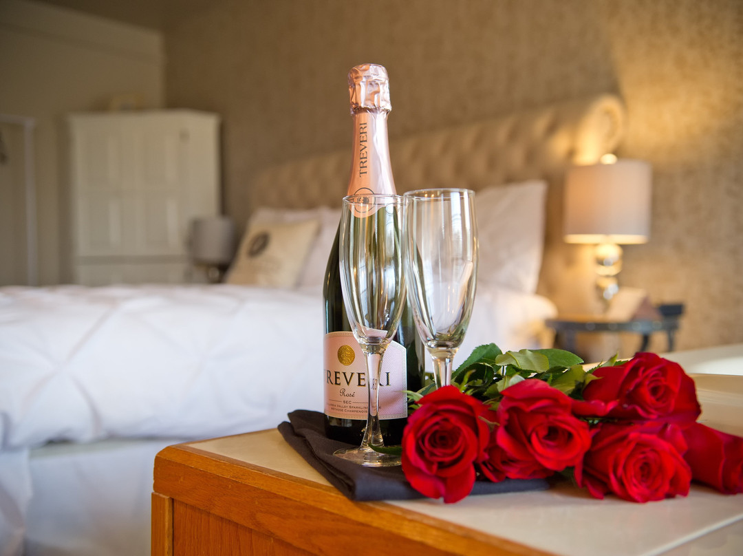 Birchfield Manor Inn and Restaurant主图