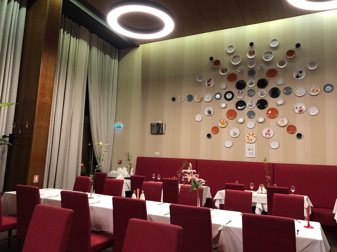 Hotel Transilvania主图