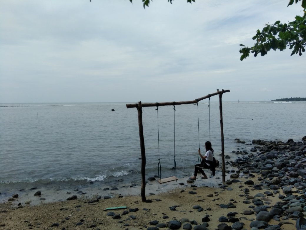 Kartini Beach-哲帕拉必去景点