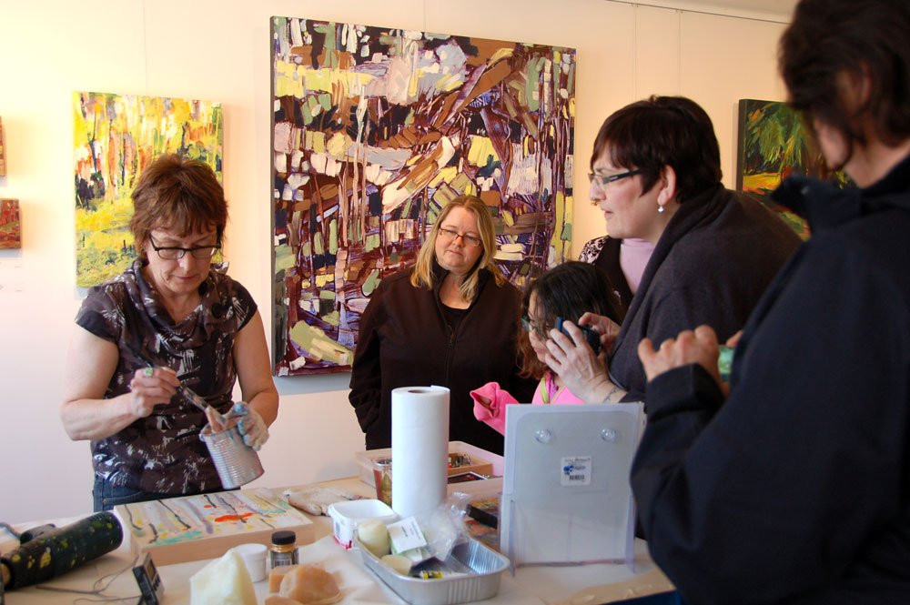 Visual Voice Fine Art-Truro必去景点