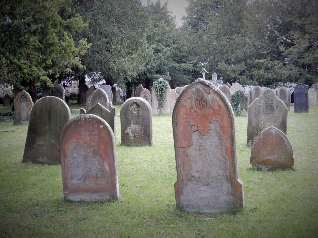 All Saints Church Gresford景点图片