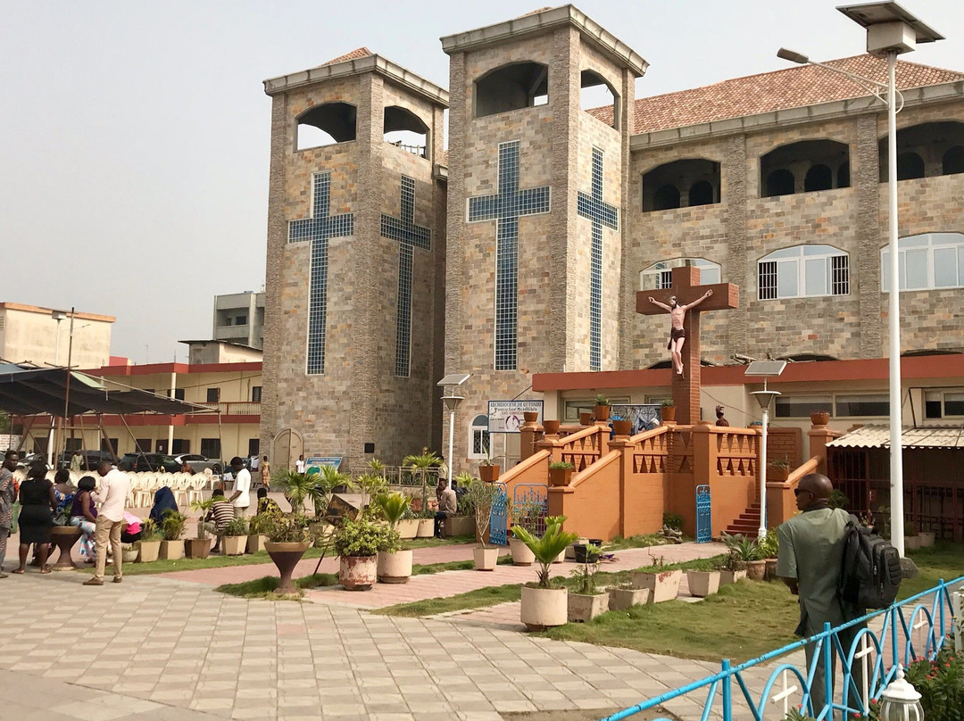 Saint Michel church-科多努必去景点