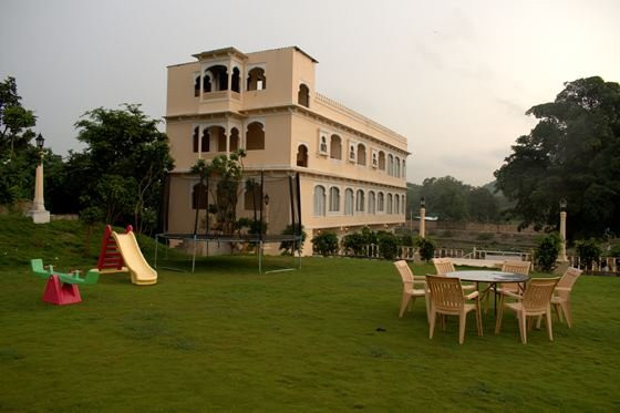 Ravisankaara The Hotel & Resort主图