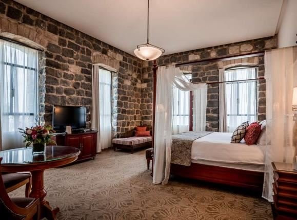 苏格兰酒店主图