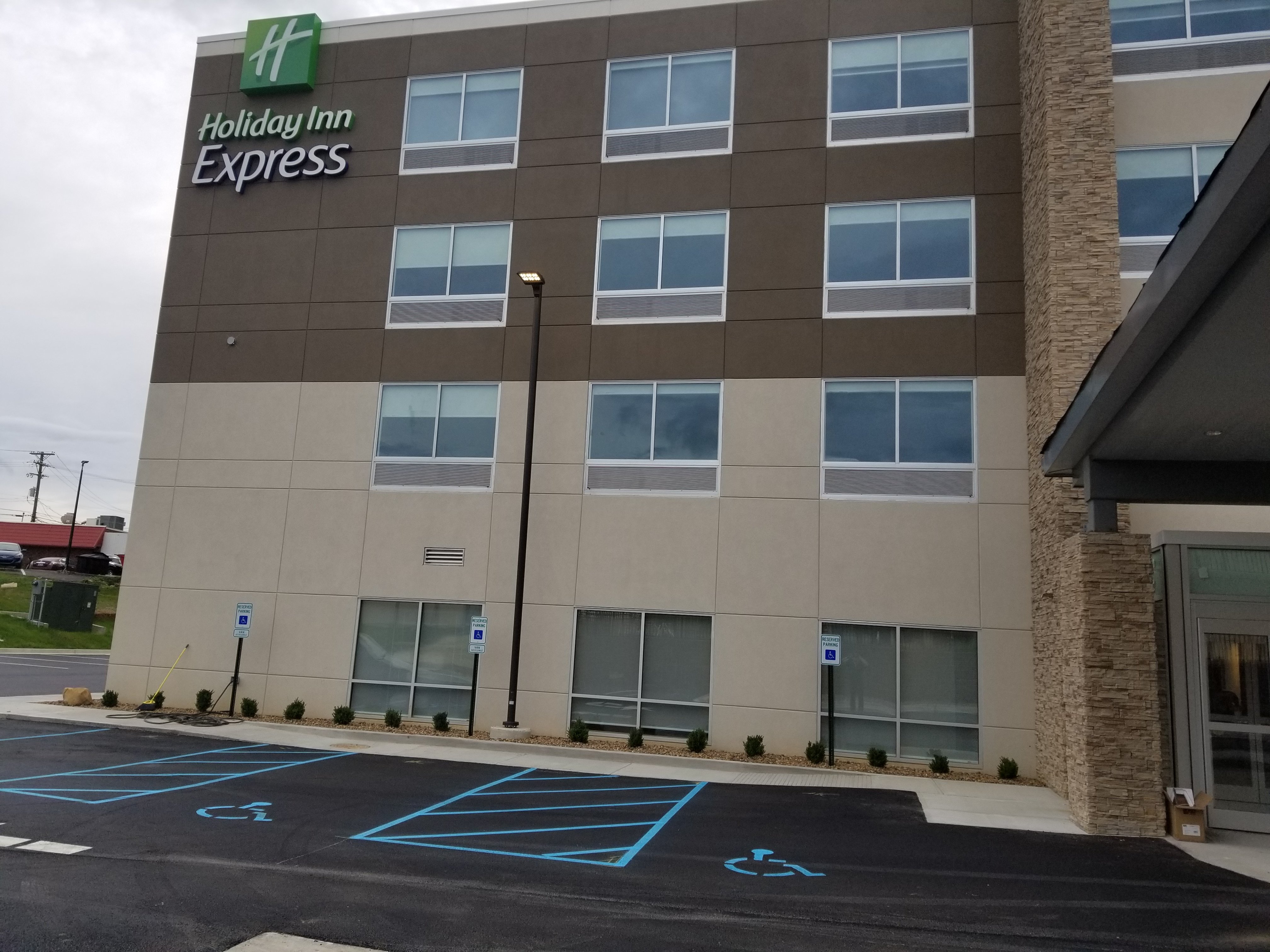 Holiday Inn Express Williamsburg By IHG-浴室