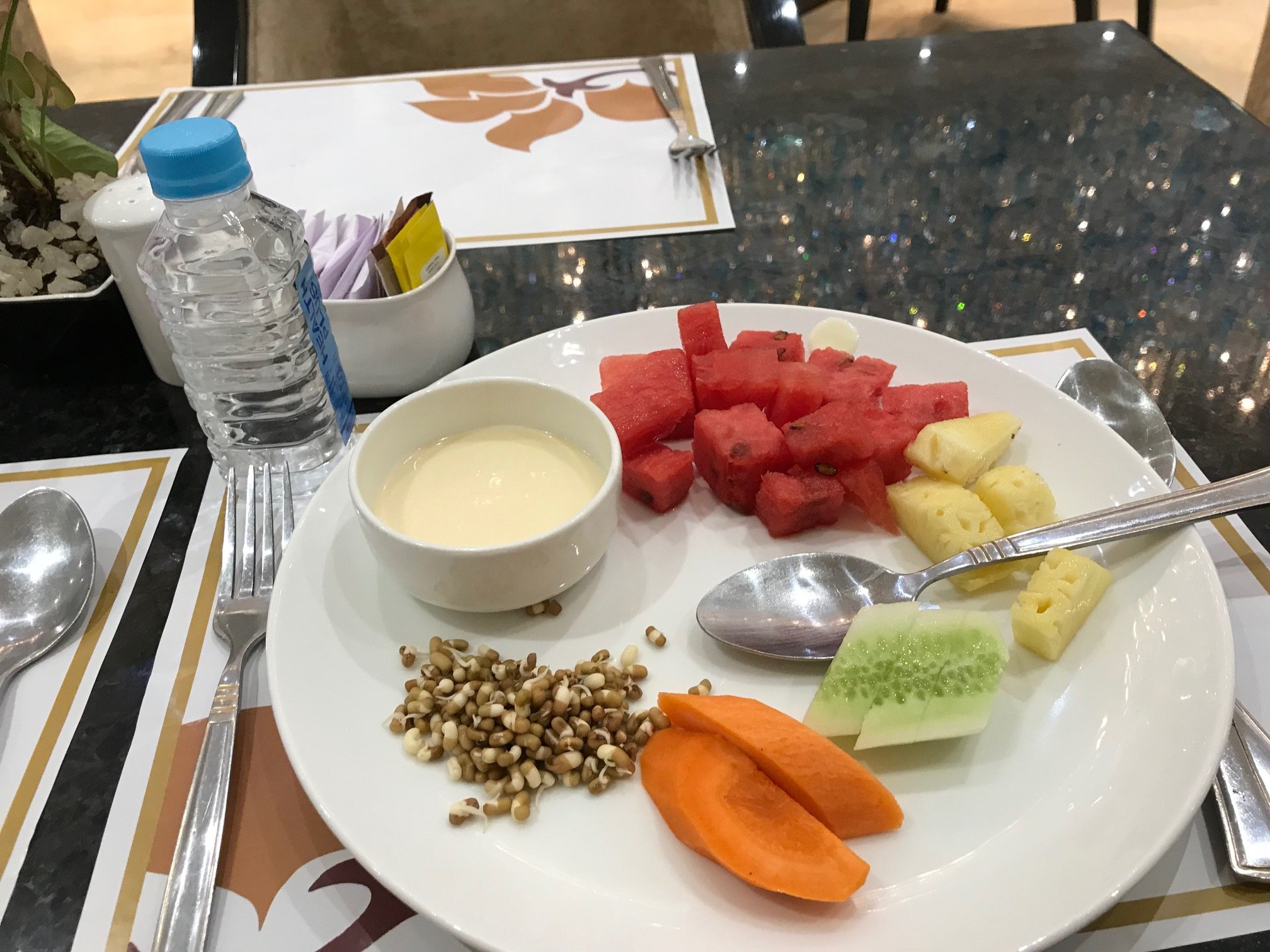 Pride Hotel & Convention Centre Indore-餐饮