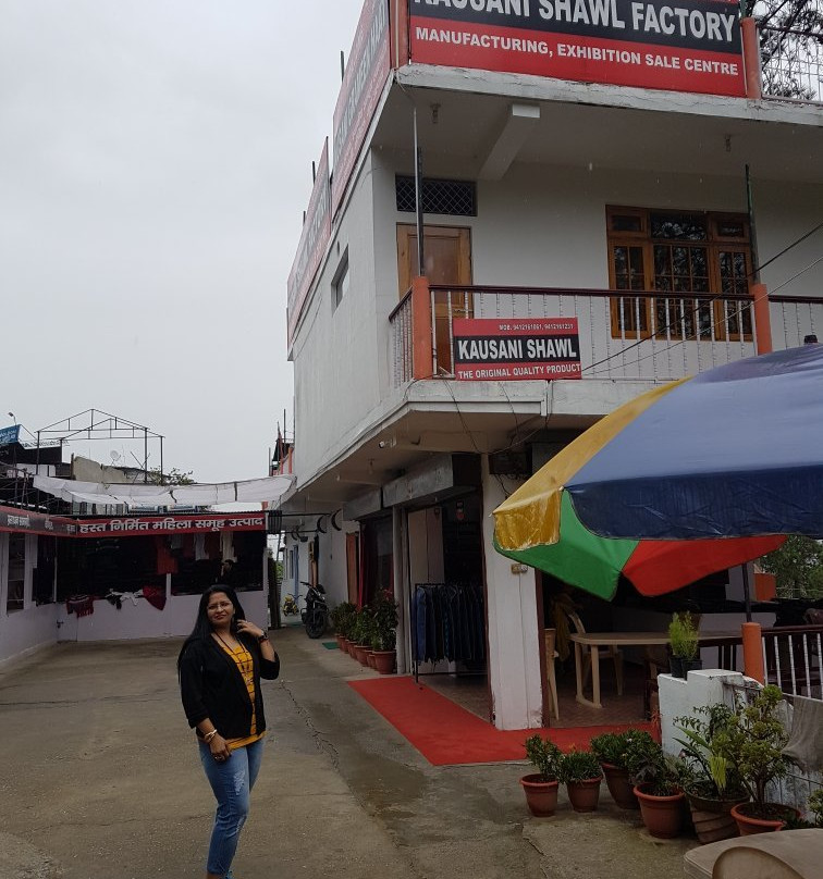 Kausani Shawl Factory景点图片