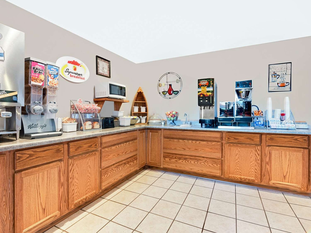 Super 8 by Wyndham Spearfish主图