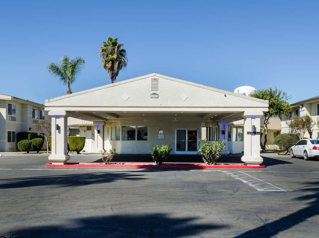 Ramada by Wyndham Merced主图