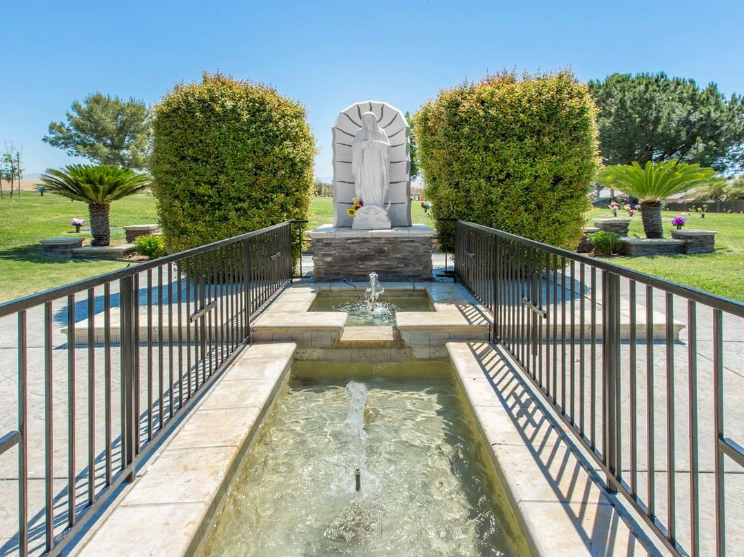 Hillcrest Memorial Park and Mortuary-贝克斯菲尔德必去景点