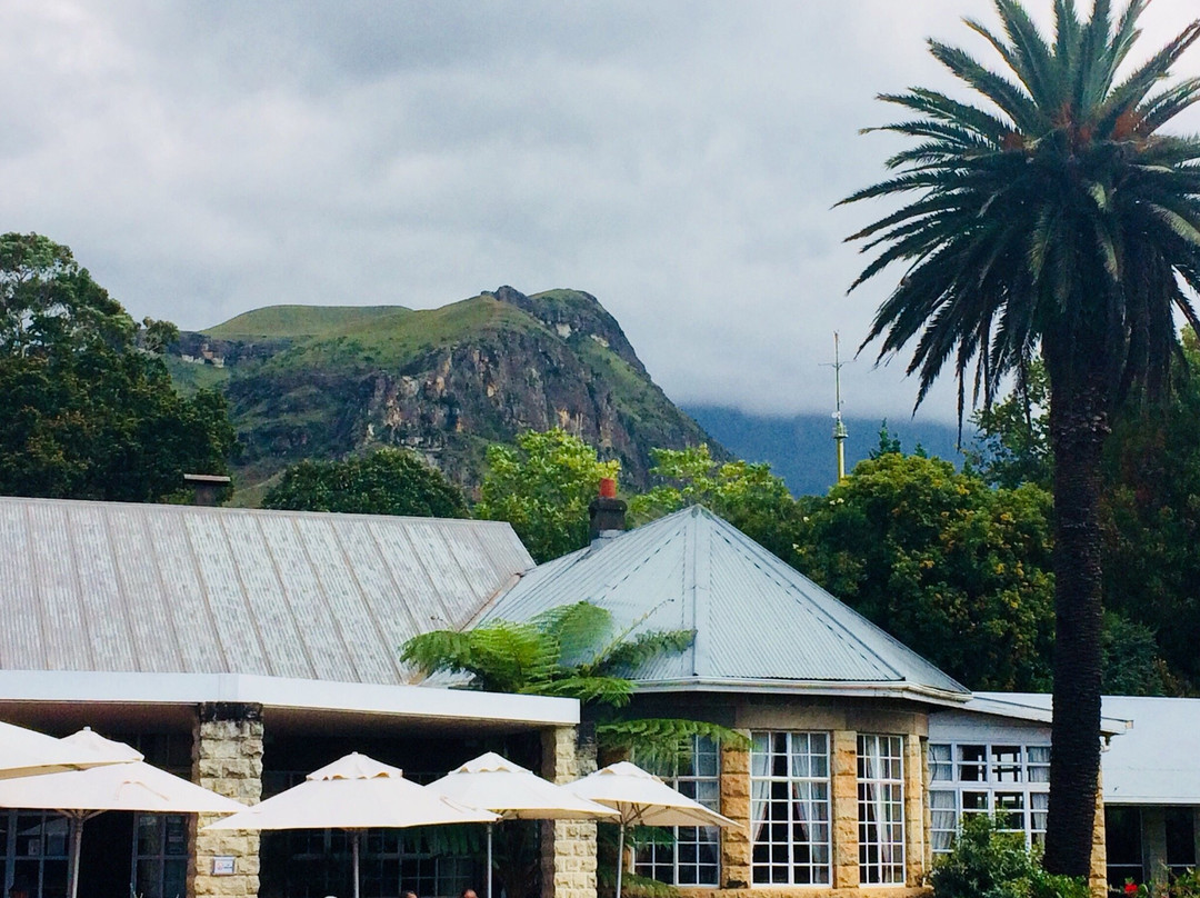 Cathedral Peak Hotel主图