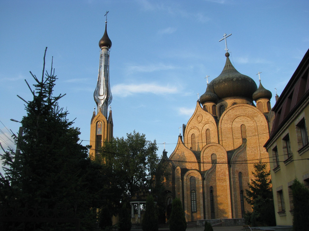 Holy Spirit East Orthodox Church景点图片