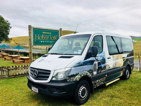 Auckland & Beyond Tours