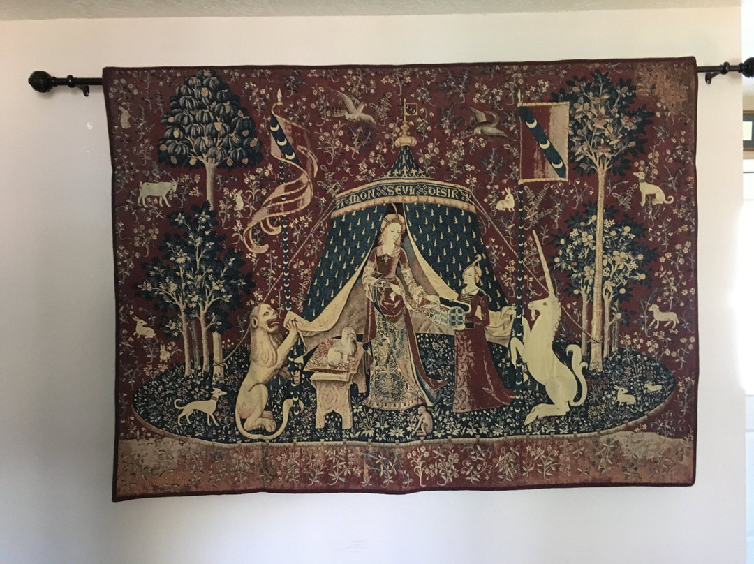 Mille Fleurs Tapestries-布鲁日必去景点