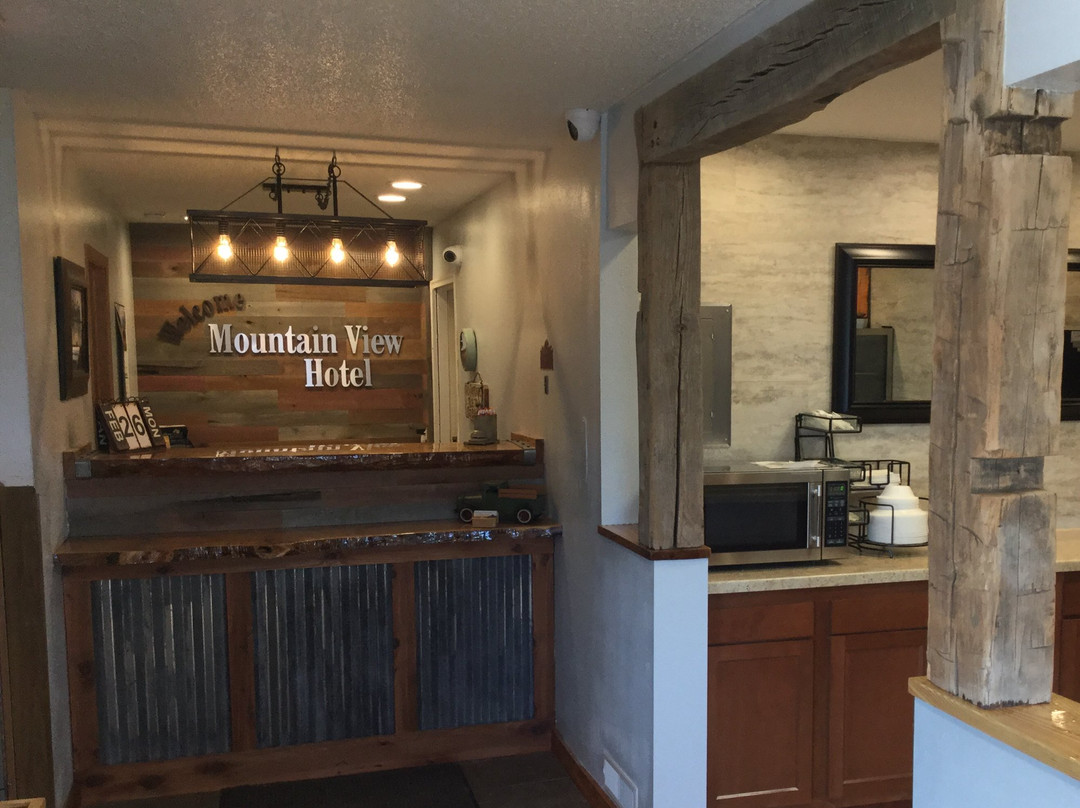 Mountain View Hotel主图