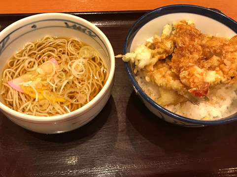 天丼てんや ジョイフル本田富里店