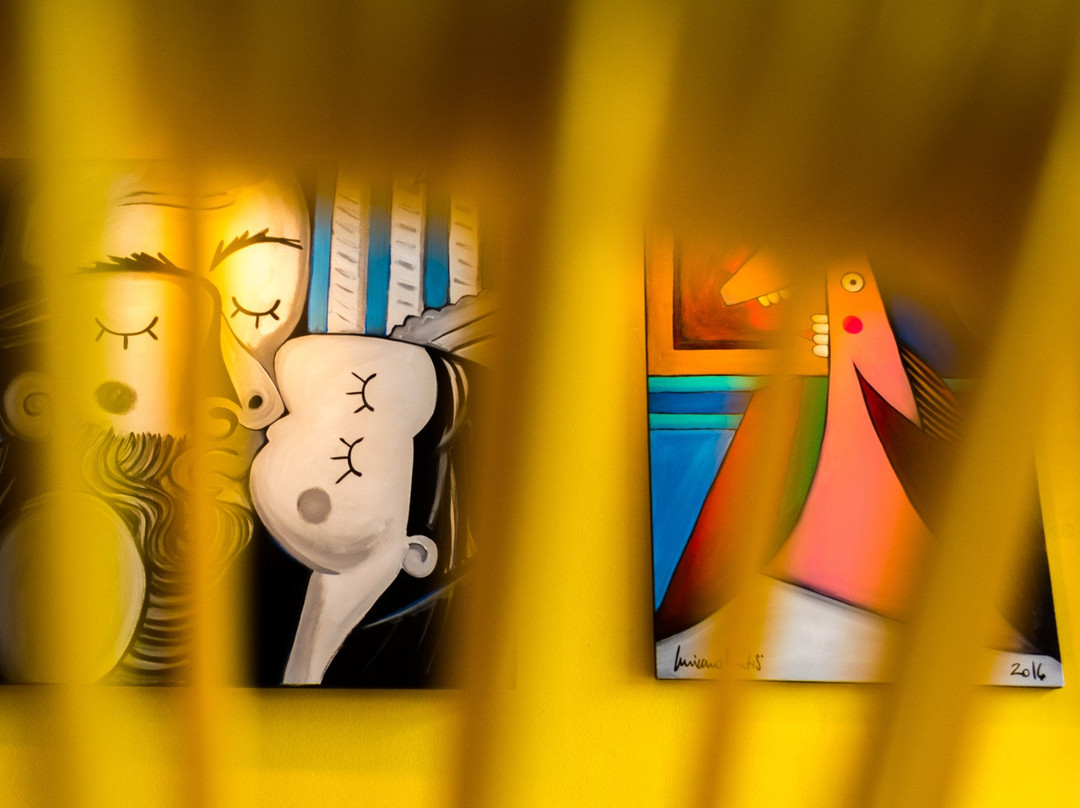 Galeria de Arte Luciano Martins-Lagoa da Conceicao必去景点