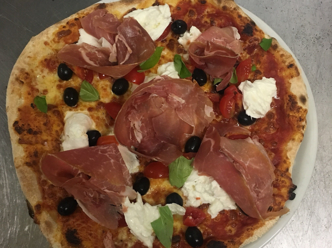 Monte San Vito餐馆和美食-C'e Pizza Per Te