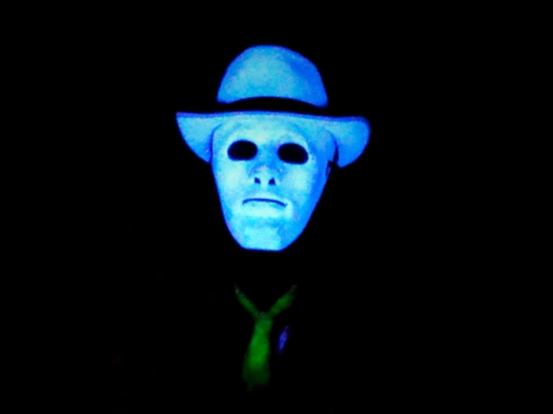 HILT black light theatre-布拉格必去景点