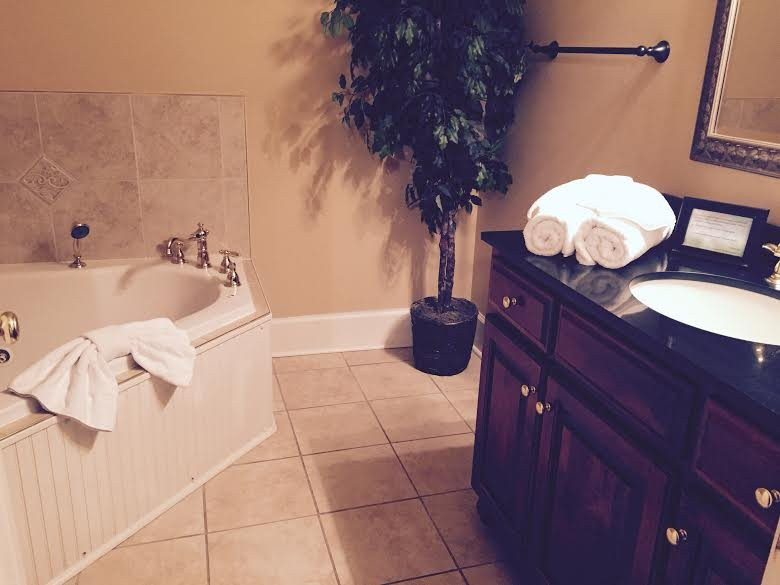 The Woodford Inn主图