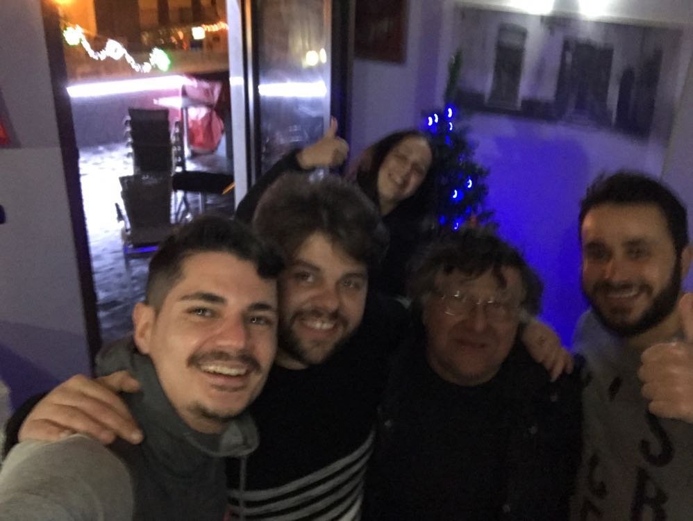 Bar Centrale Zichella-官方
