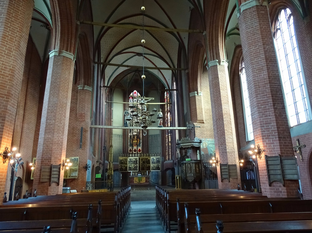 Kloster zum Heiligen Kreuz景点图片