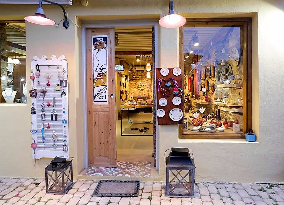 Molly's Art-Limenaria必去景点