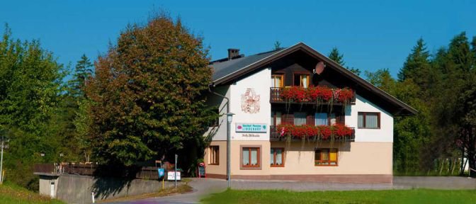 Gasthof Pension Lindenhof-浴室