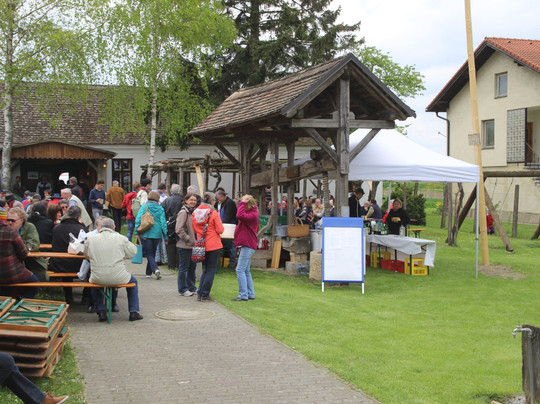 Bauernmarkt Simonsfeld Container-Shop-Ernstbrunn必去景点