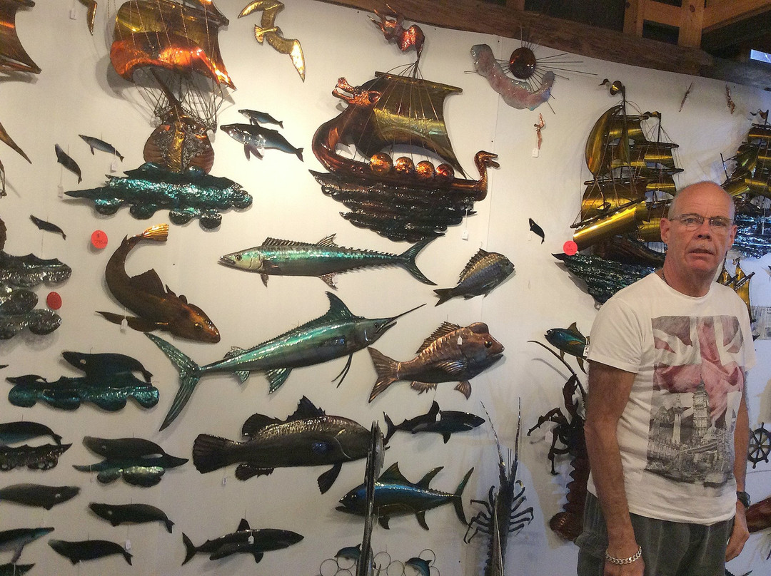 Tasmanian Copper & Metal Art Gallery-Carrick必去景点