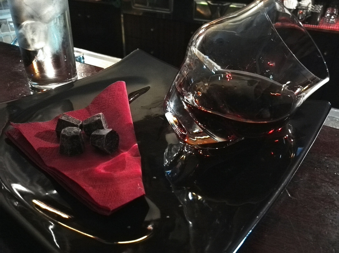 Roccaforzata旅游景点-Spritz Loungebar