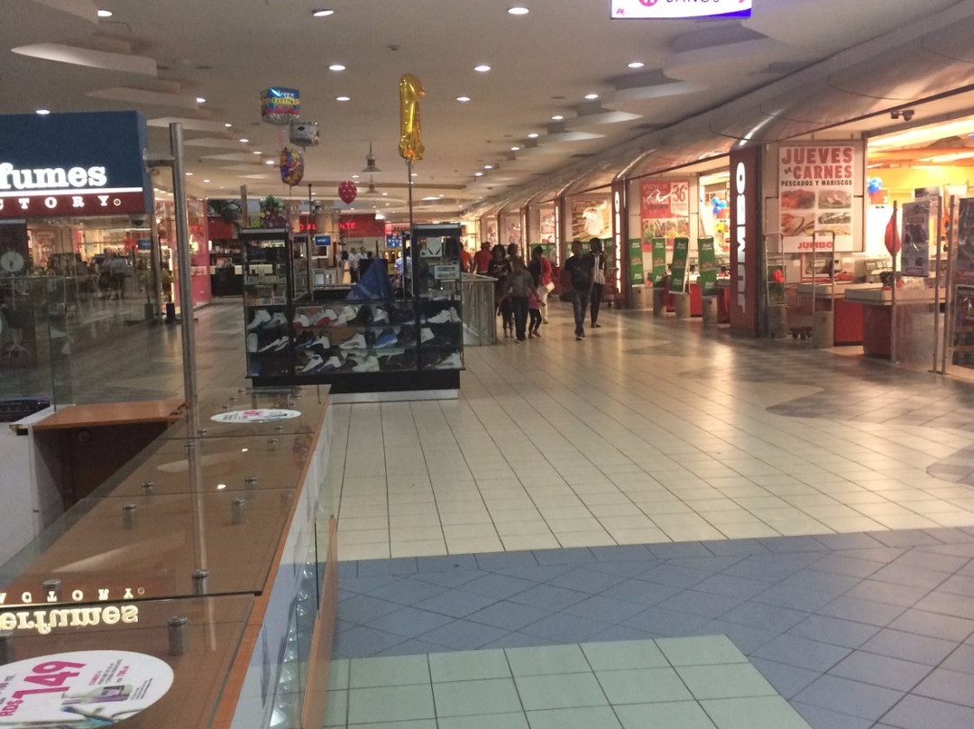 Las Colinas Mall-圣地亚哥必去景点